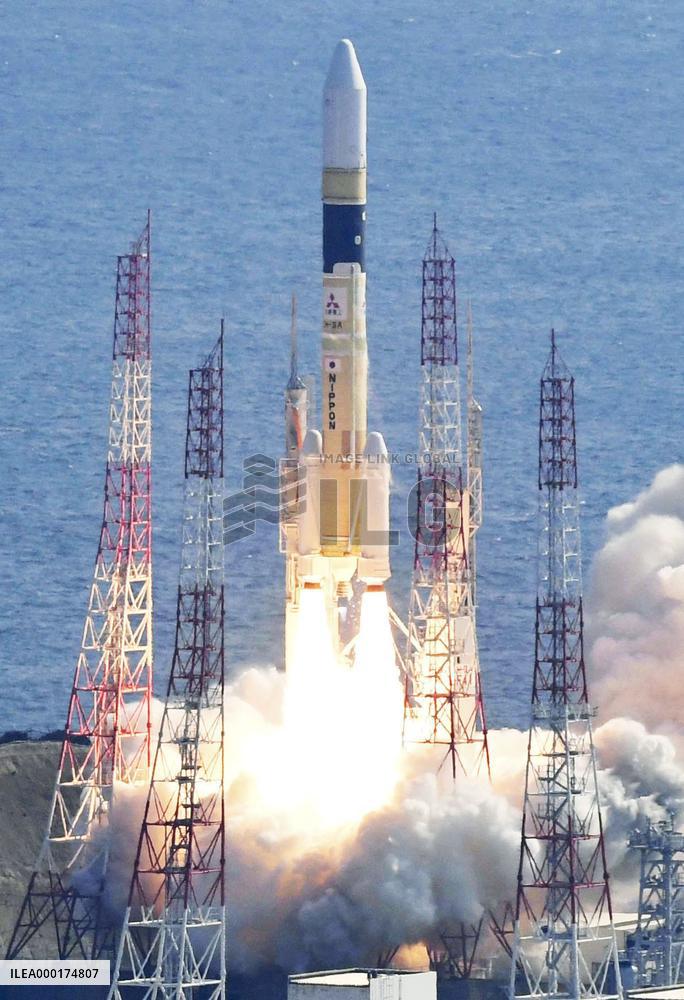 Japan launches intelligence-gathering satellite
