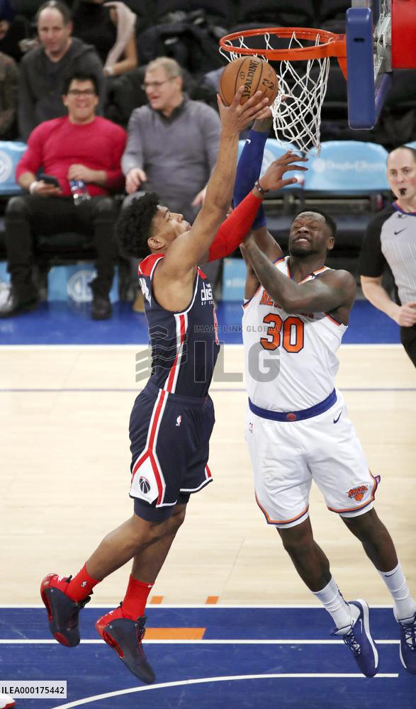 Basketball: Knicks v Wizards