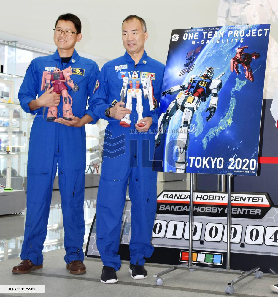 Model anime robots into space