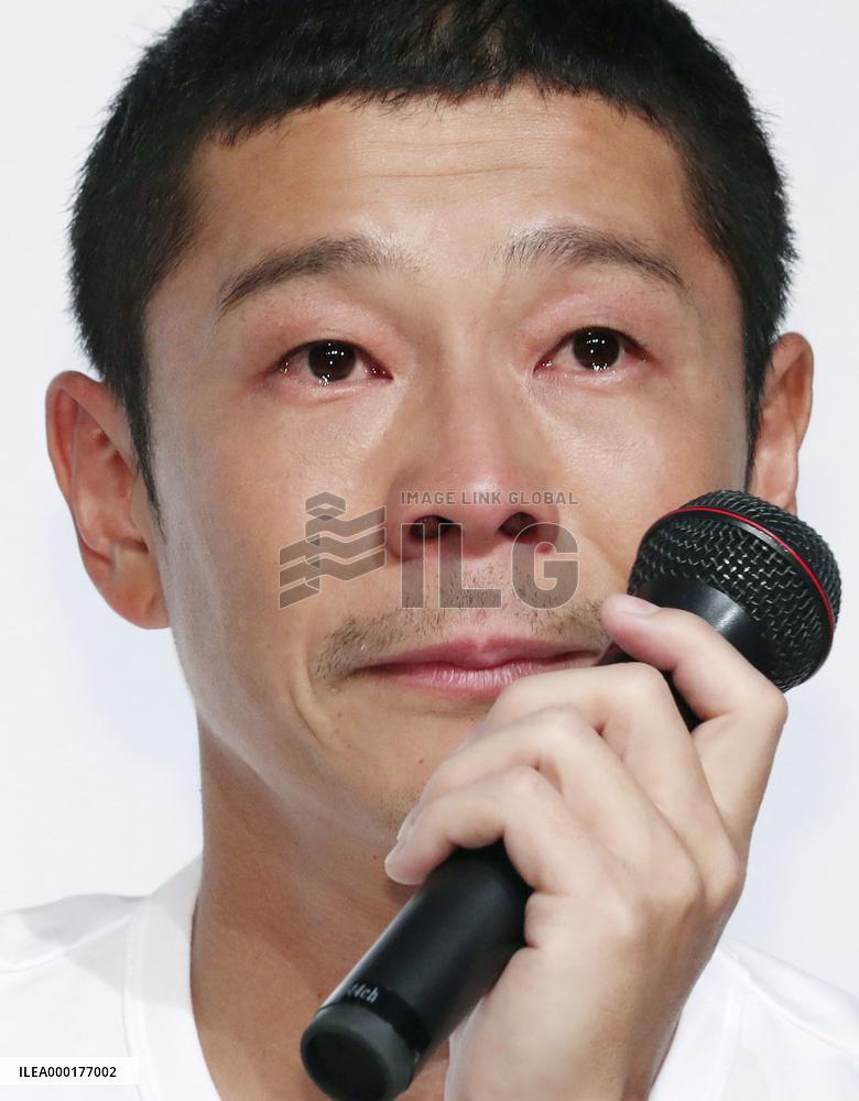 Yahoo Japan to buy fashion retailer Zozo