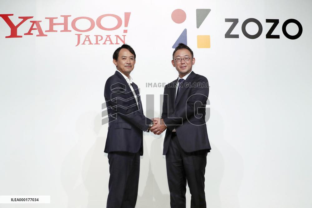 Yahoo Japan to buy fashion retailer Zozo