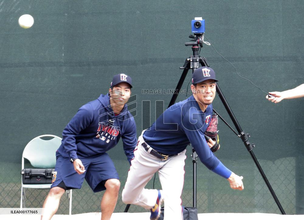 Baseball: MLB spring training