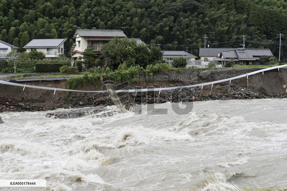 Downpours in southwestern Japan