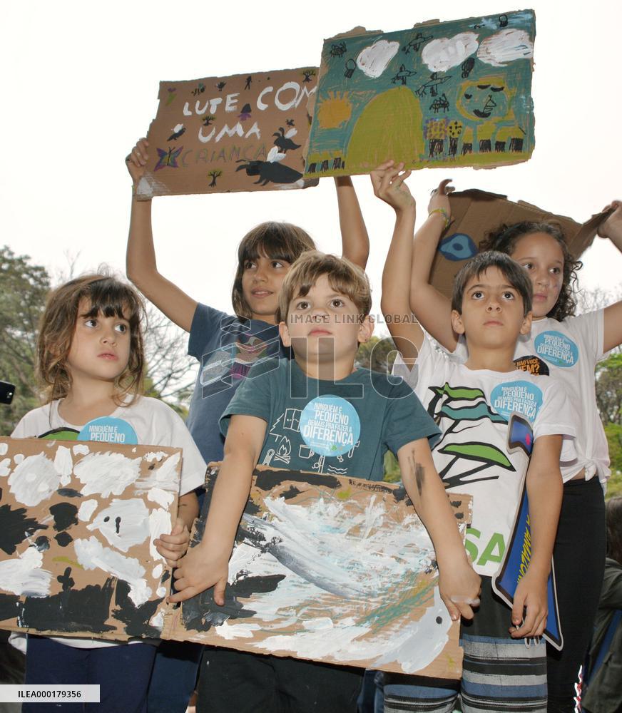 Young people participate in global climate strike