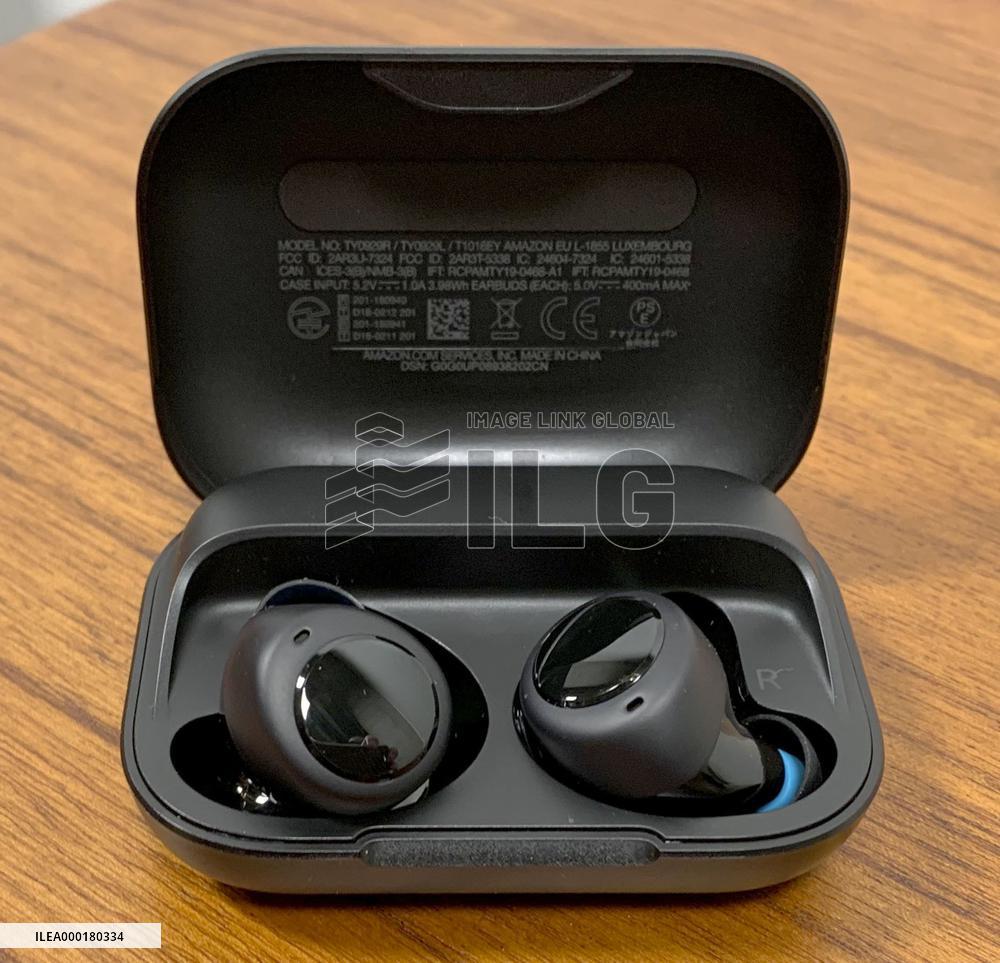 Amazon's Echo Buds earphones