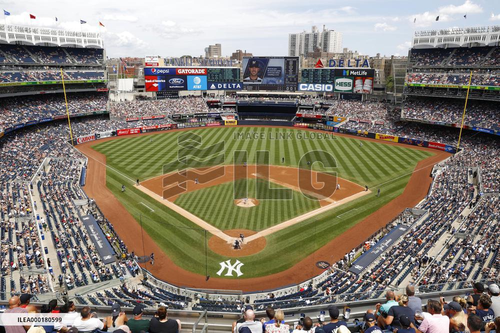 Baseball: Yankee Stadium