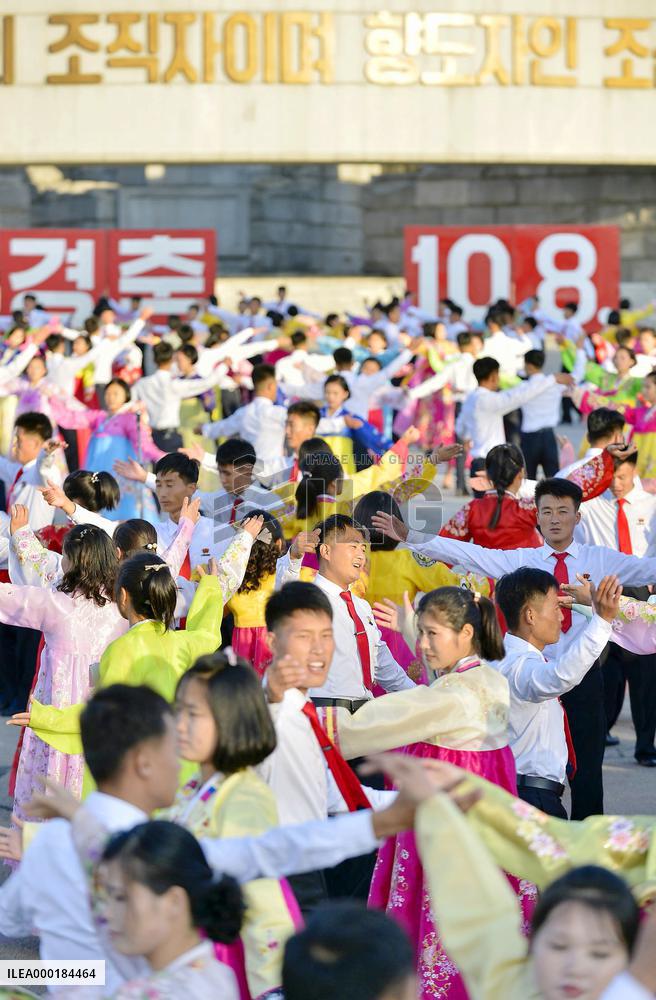 Scenes from Pyongyang