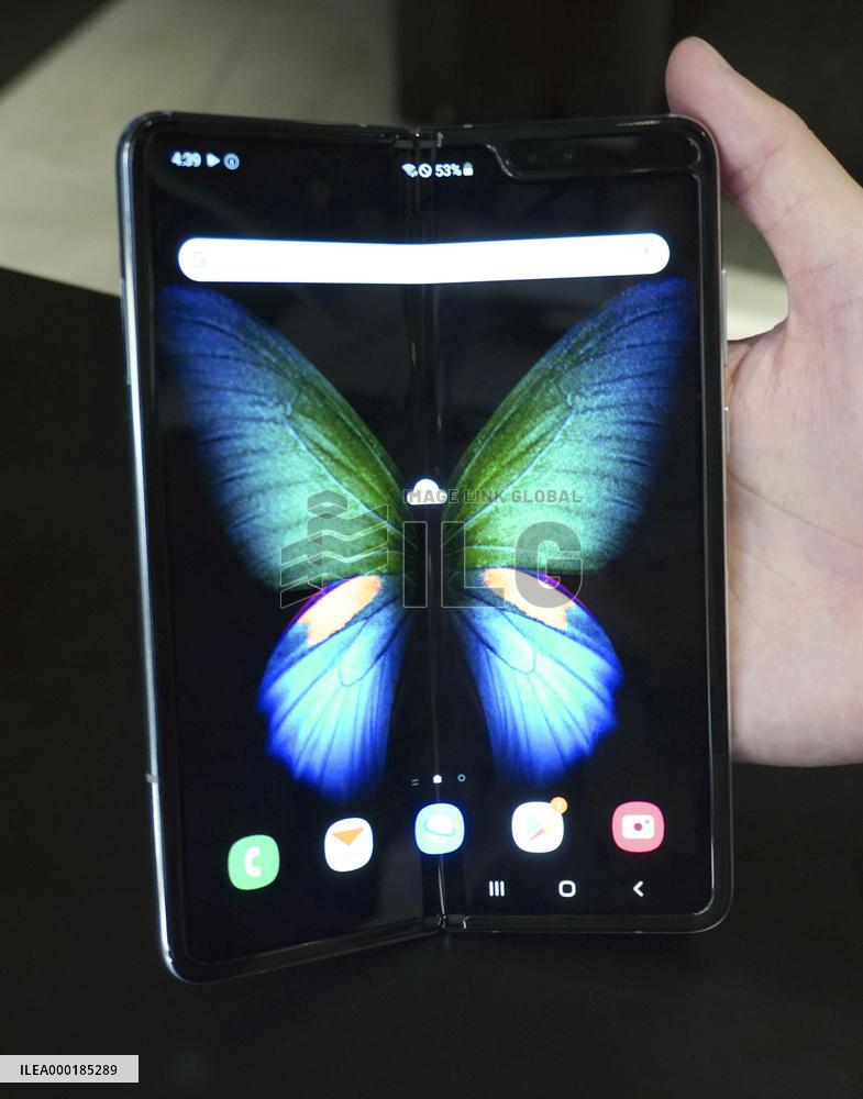 Galaxy Fold smartphone