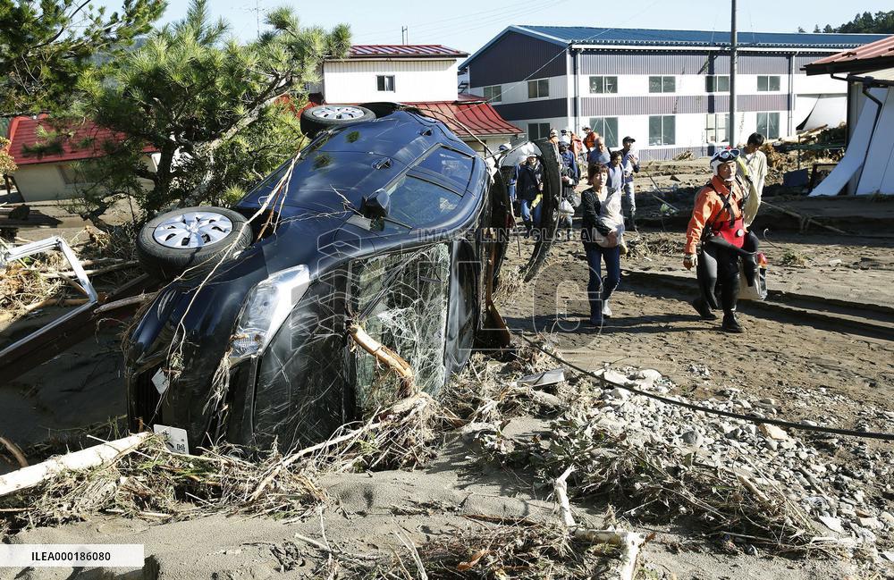 Powerful Typhoon in Japan