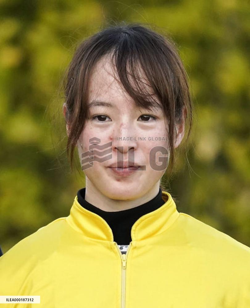 Horse racing: Fujita claims her 100th career win