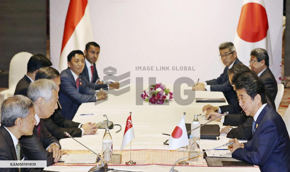 Japan-Singapore talks
