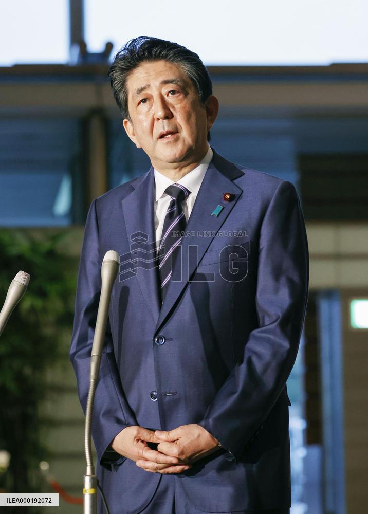 Top prosecutor tenders resignation over gambling scandal