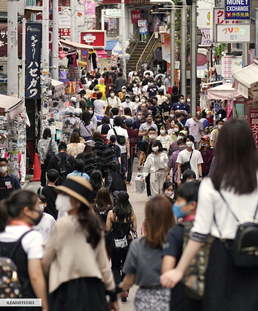 1st weekend after end of Japan's coronavirus emergency
