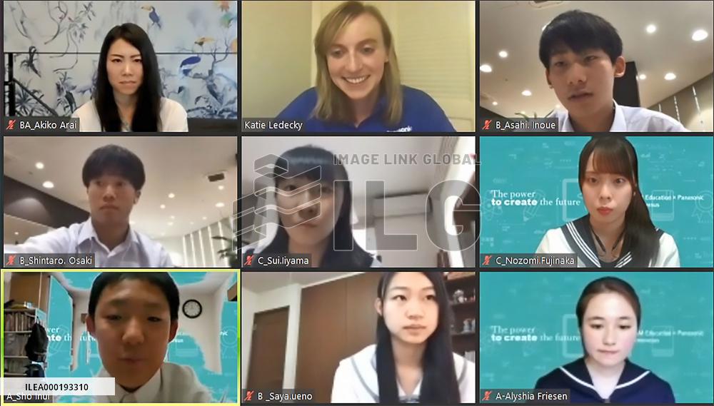 Olympic champ Ledecky attends online talk event with Japanese students