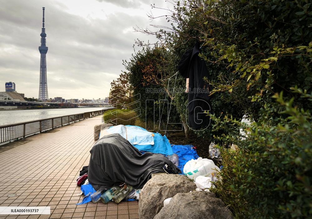 Self-made homeless shelter in Tokyo