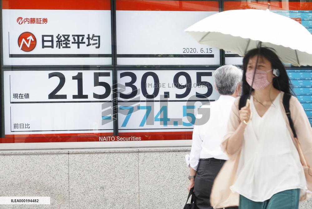 Plunge in Tokyo stocks