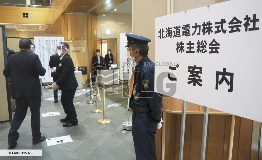 Hokkaido Electric shareholder meeting