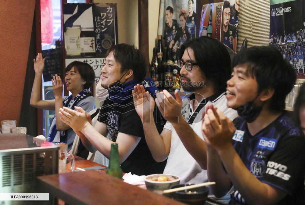 Football: J-League top flight resumes after virus delay