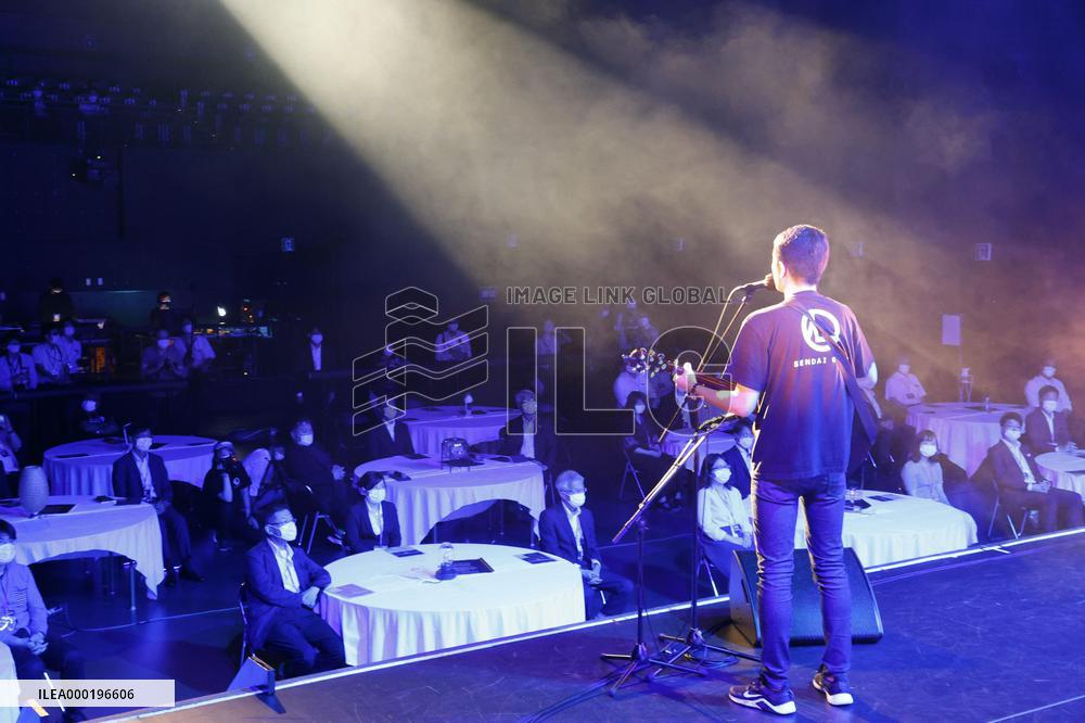 Live music held on test basis amid virus fears