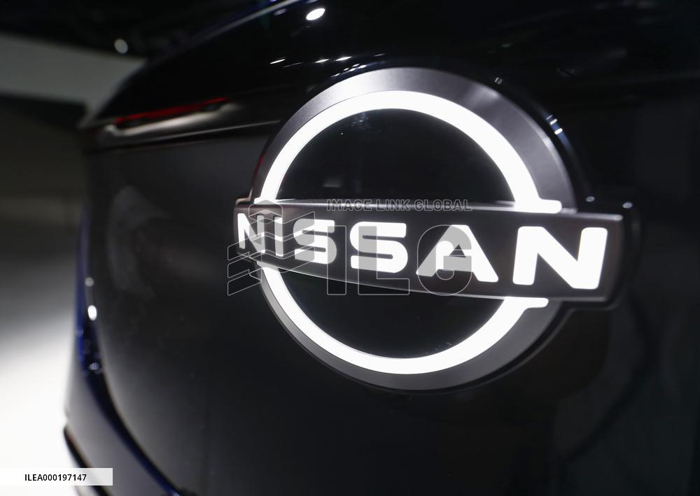Nissan's new logo