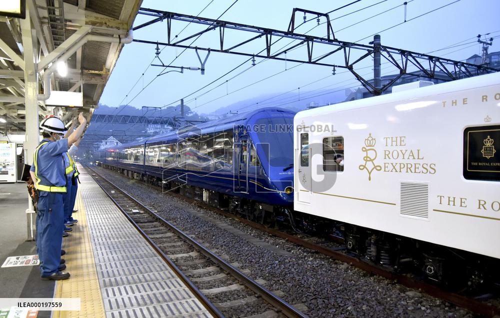 Luxury train Royal Express