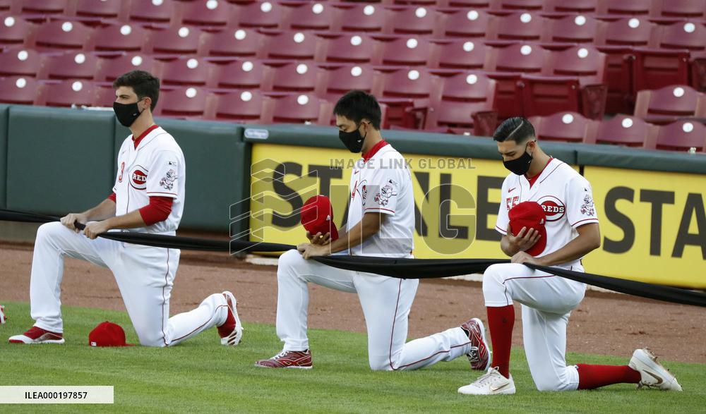 Baseball: Reds v Tigers