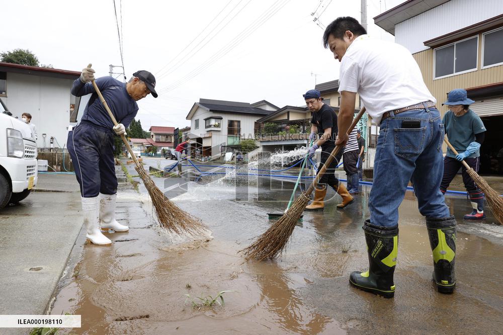 Heavy rain in northeastern Japan