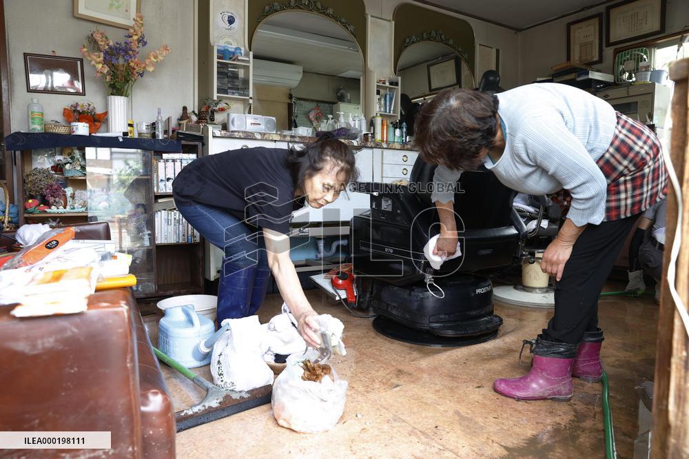 Heavy rain in northeastern Japan