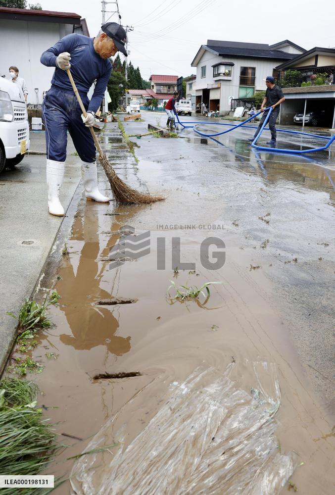 Heavy rain in northeastern Japan