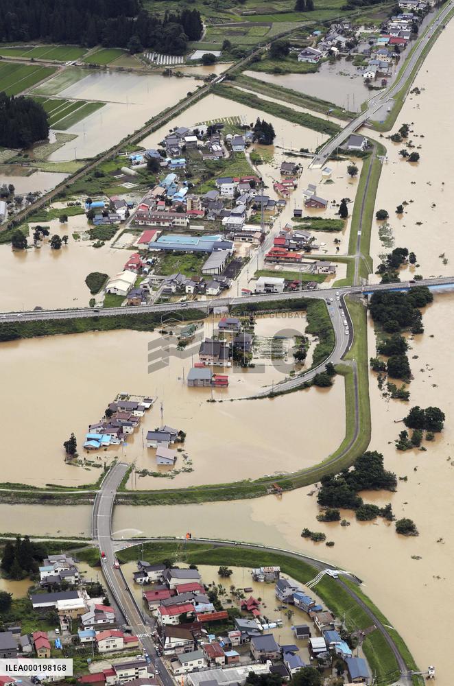Heavy rain in northeastern Japan