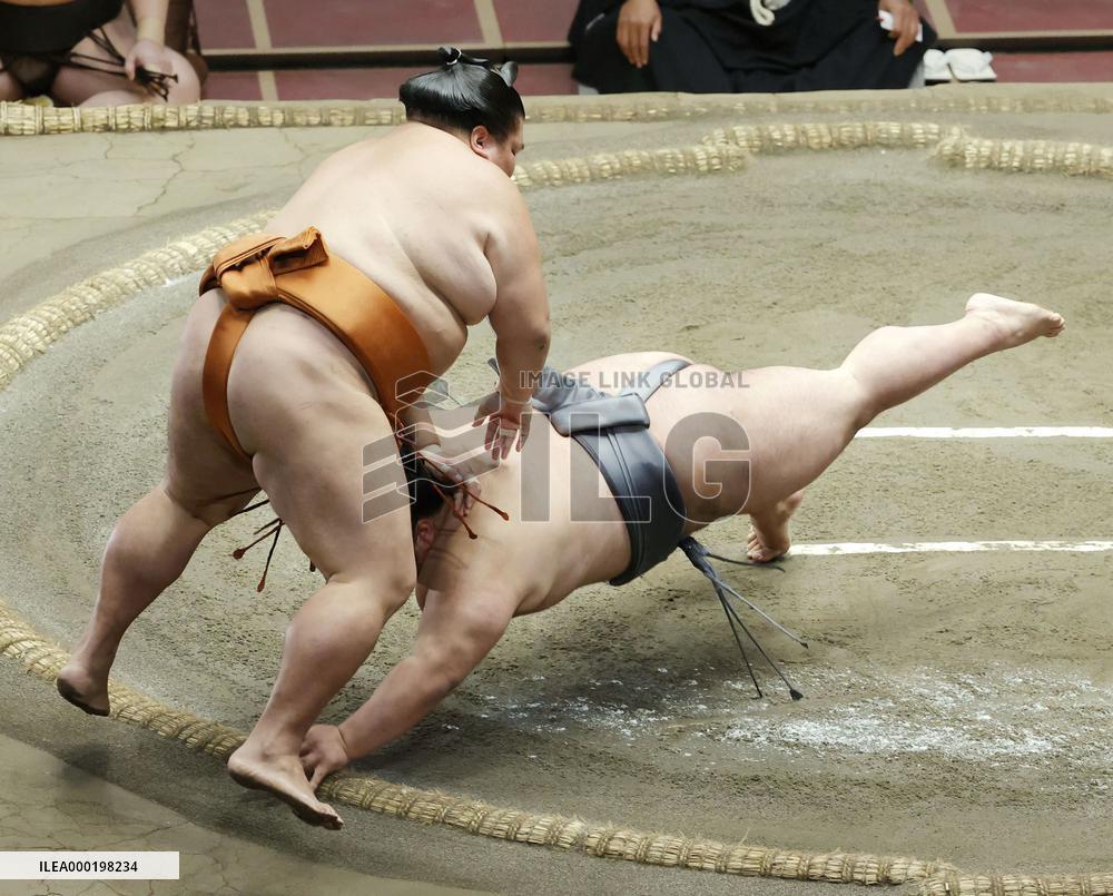 July Grand Sumo Tournament