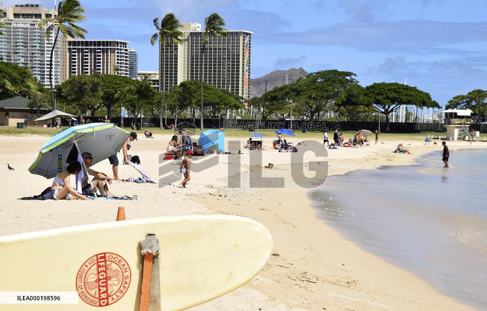 Scene in Hawaii amid coronavirus outbreak