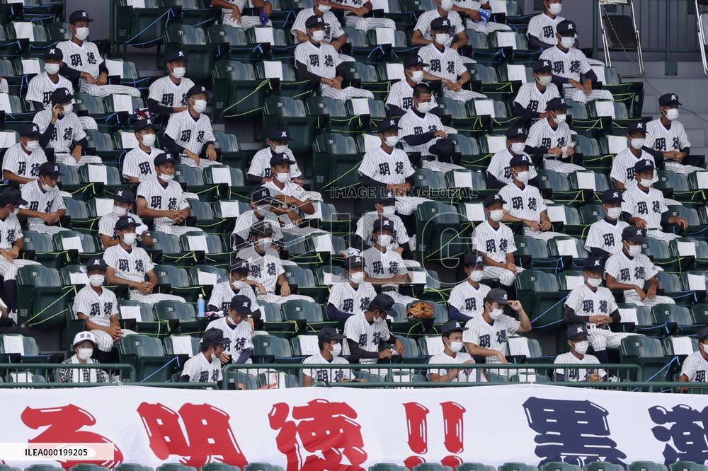 Baseball: High school baseball at Koshien Stadium