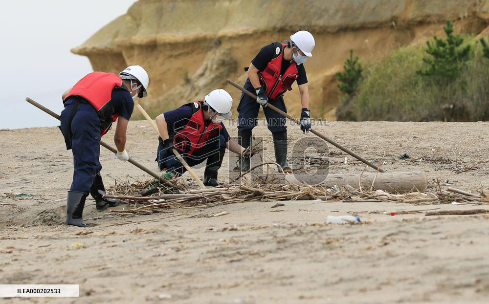 Search for missing from 2011 quake-tsunami disaster