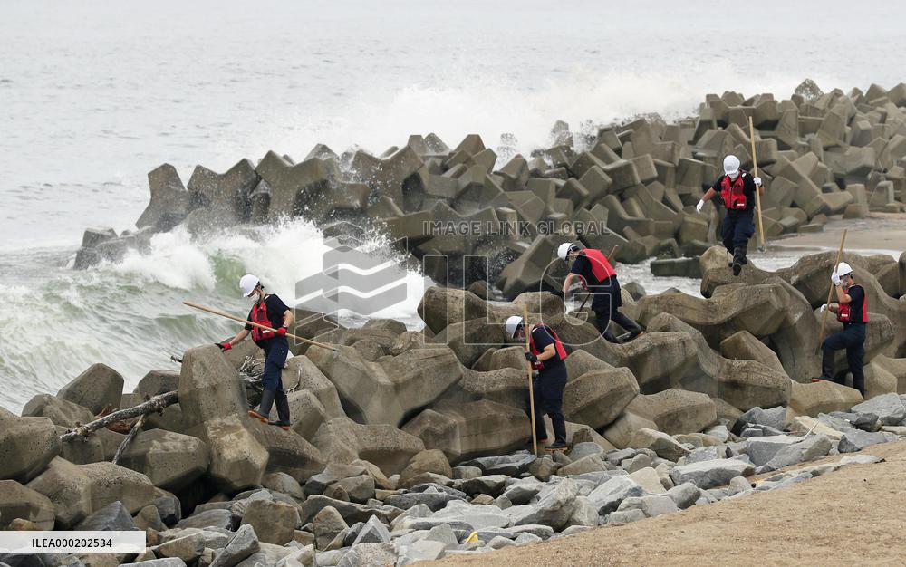 Search for missing from 2011 quake-tsunami disaster