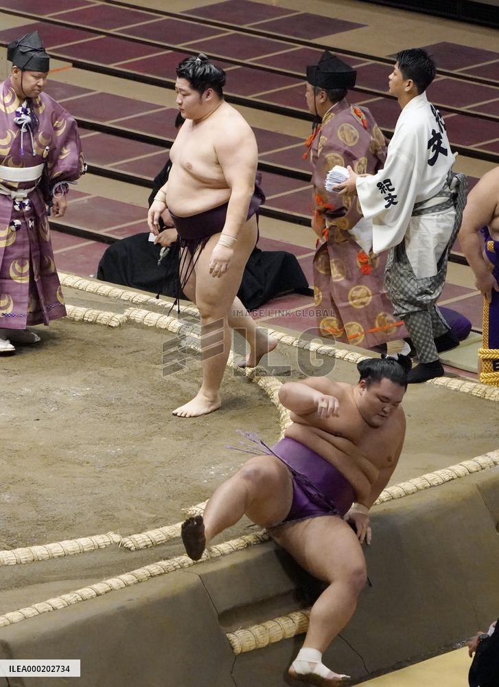 Sumo: Autumn Grand Sumo Tournament