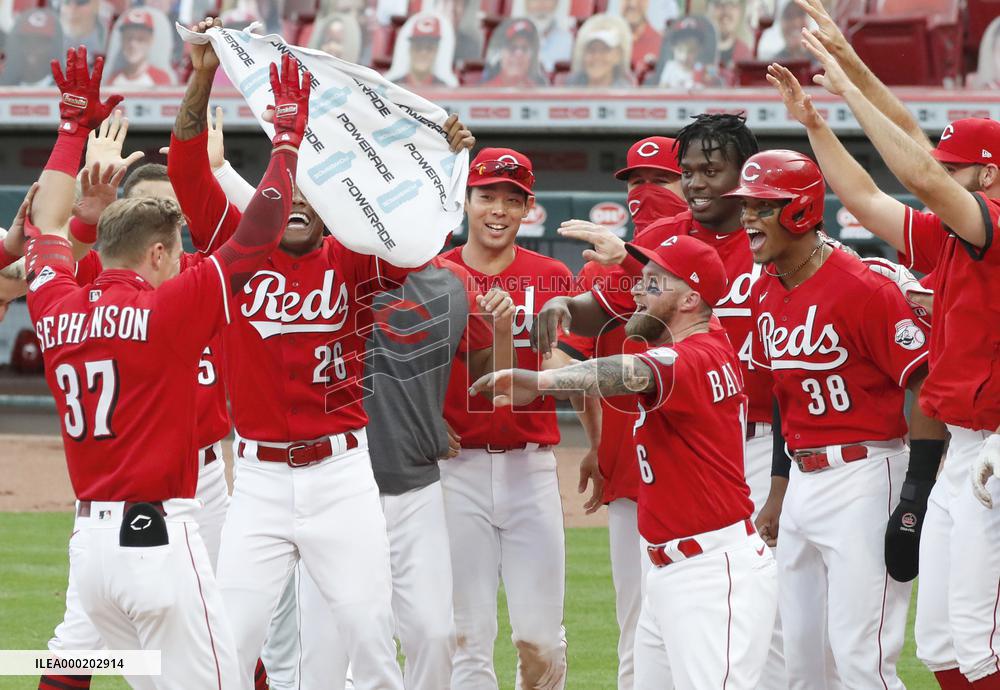 Baseball: Pirates v Reds