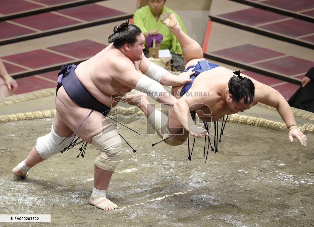 Autumn Grand Sumo Tournament