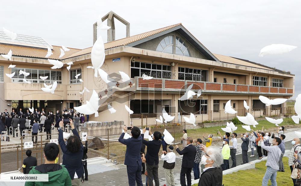 Disaster-hit elementary school