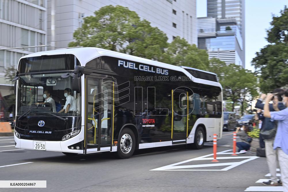 Trial of new public transportation in Nagoya