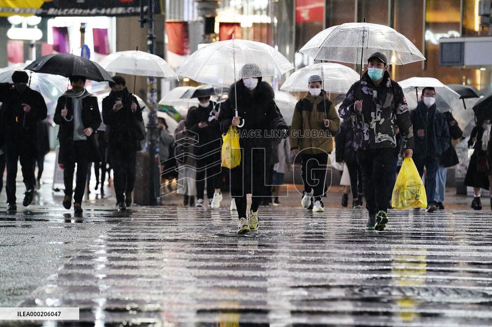 Japan's coronavirus death toll tops 5,000