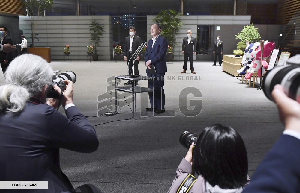 Japan to extend COVID-19 emergency in Tokyo, Osaka area