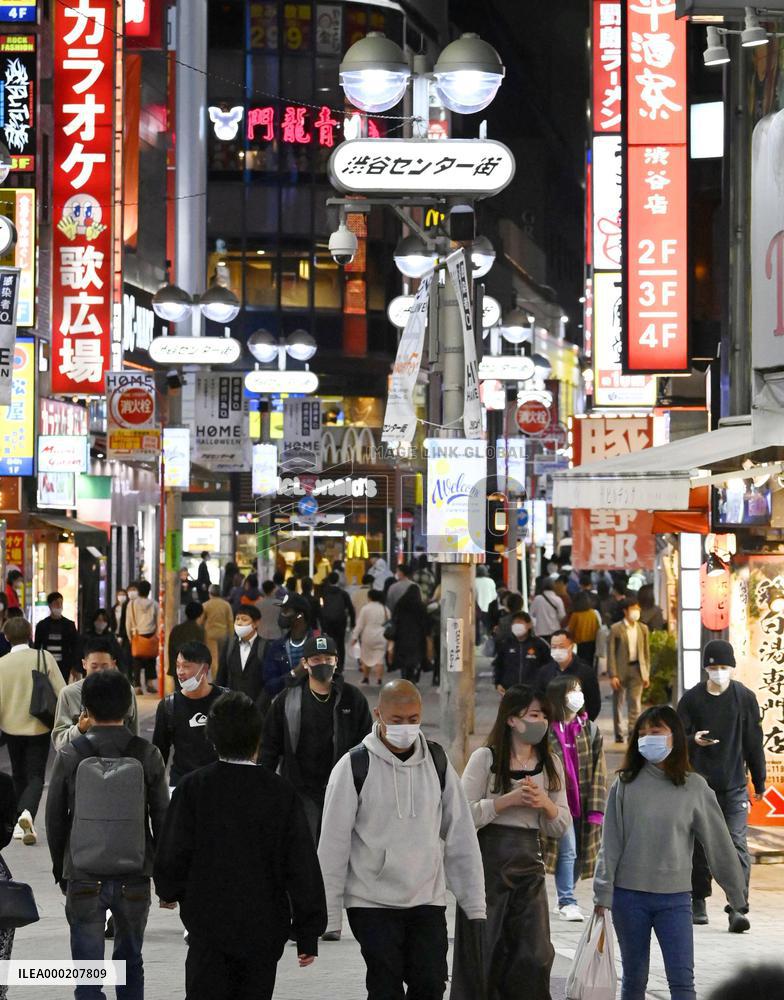 Japan's total coronavirus cases top 100,000