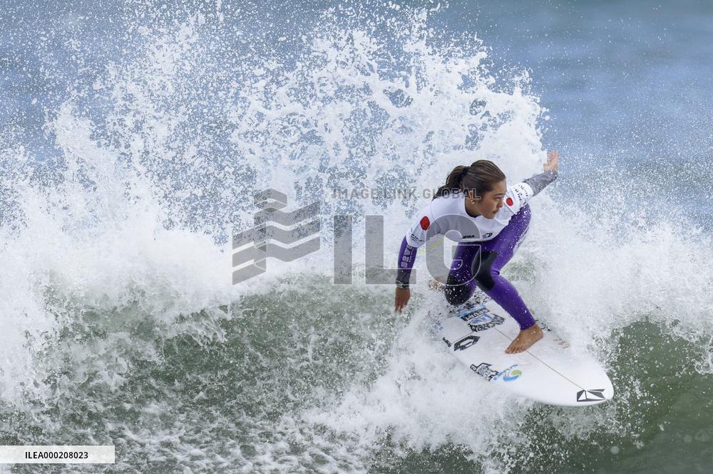 Surfing: Sara Wakita at Japan Open