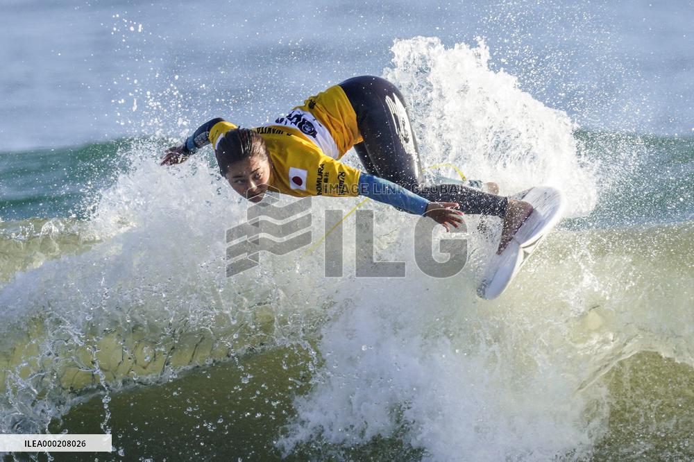 Surfing: Sara Wakita at Japan Open