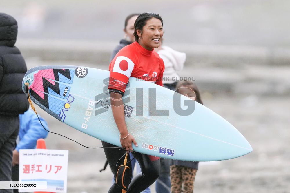 Surfing: Mahina Maeda at Japan Open