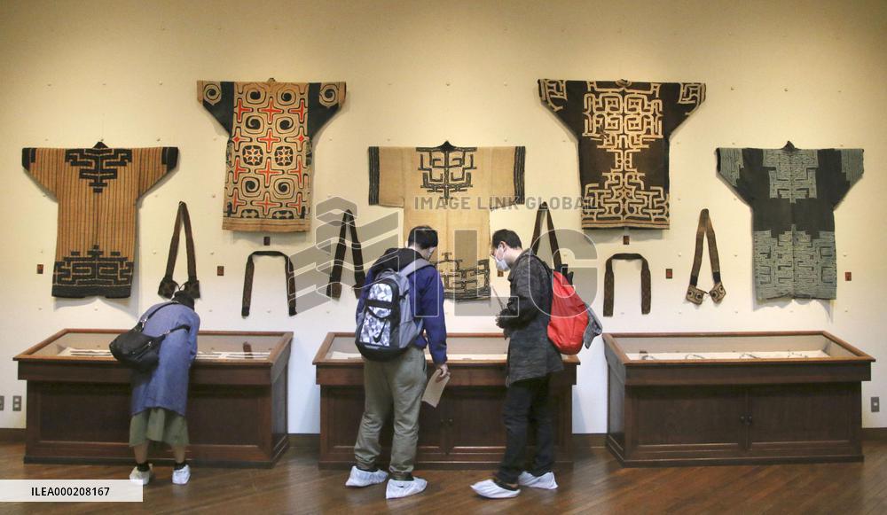 Exhibition of Ainu handicrafts