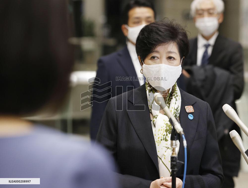 Tokyo reports record 493 new coronavirus cases
