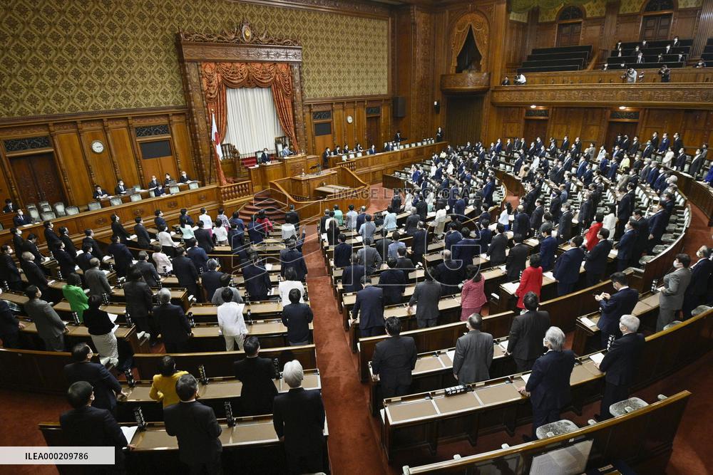 Japan parliament approves post-Brexit trade deal with Britain