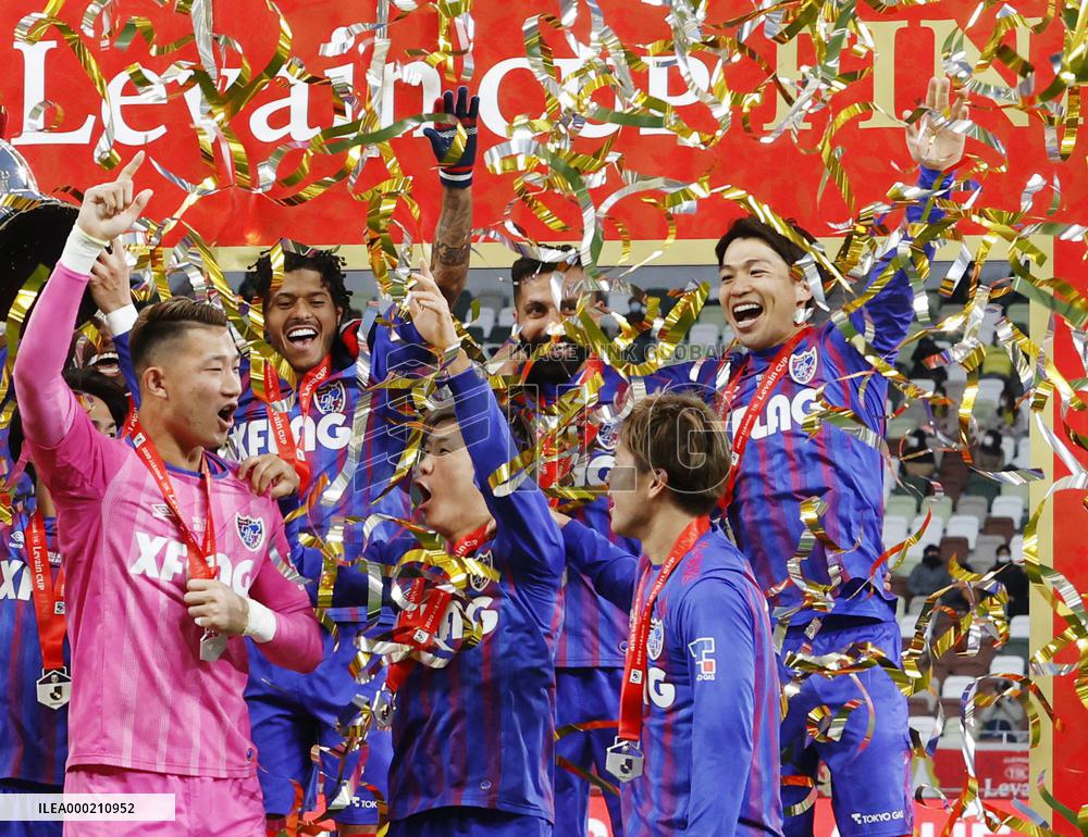 Football: FC Tokyo claim Levain Cup with 2-1 win over Kashiwa Reysol